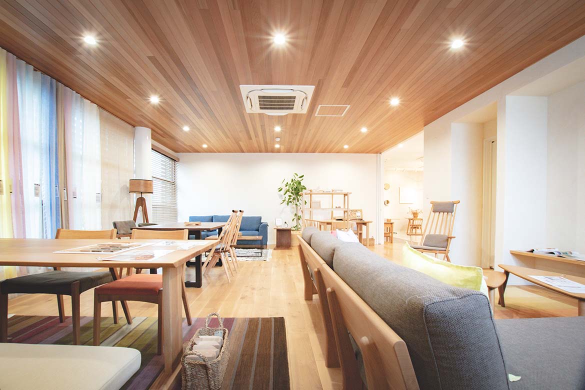 ショールーム01